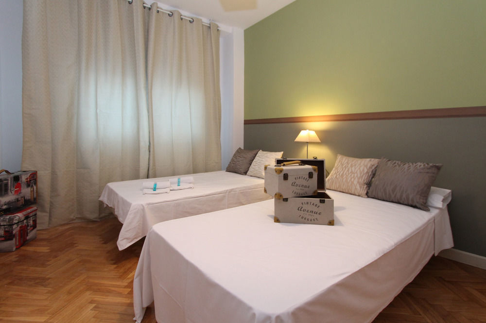 Apartamentos Goyescas Deco Μαδρίτη Εξωτερικό φωτογραφία